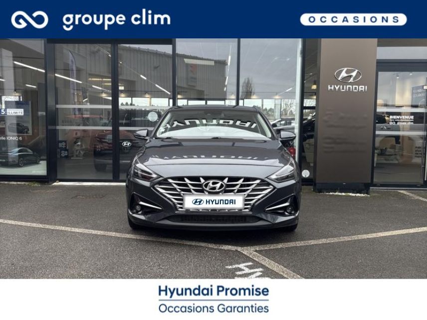 40990 : Hyundai Dax - i-AUTO - HYUNDAI i30 - i30 - Dark Knight Métal - Traction - Essence/Micro-Hybride