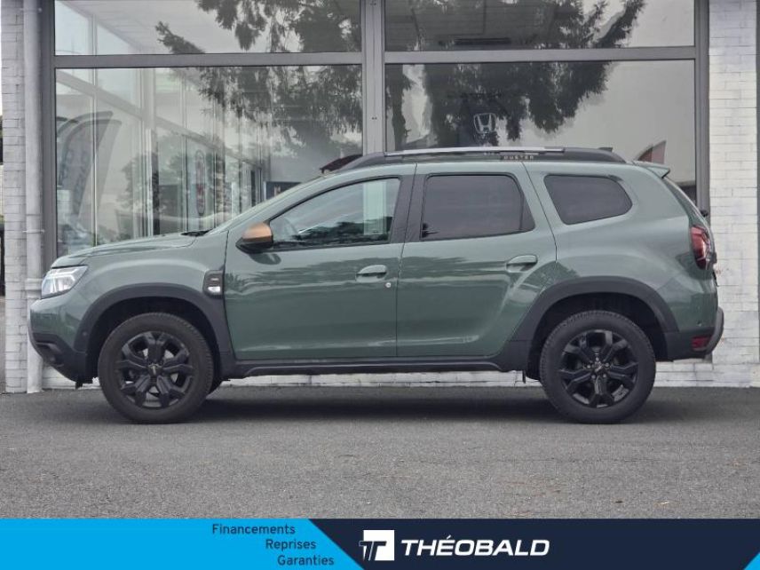 57200 : Hyundai Sarreguemines - Theobald Automobiles - DACIA Duster - Duster - Kaki Lichen - Traction - Essence