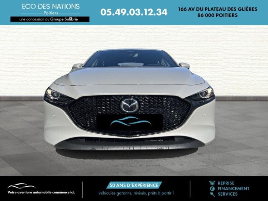 86000 : Hyundai Poitiers - Eco des Nations - MAZDA Mazda 3 - Mazda 3 - Platinum Quartz Métallisé - Traction - Essence/Micro-Hybride