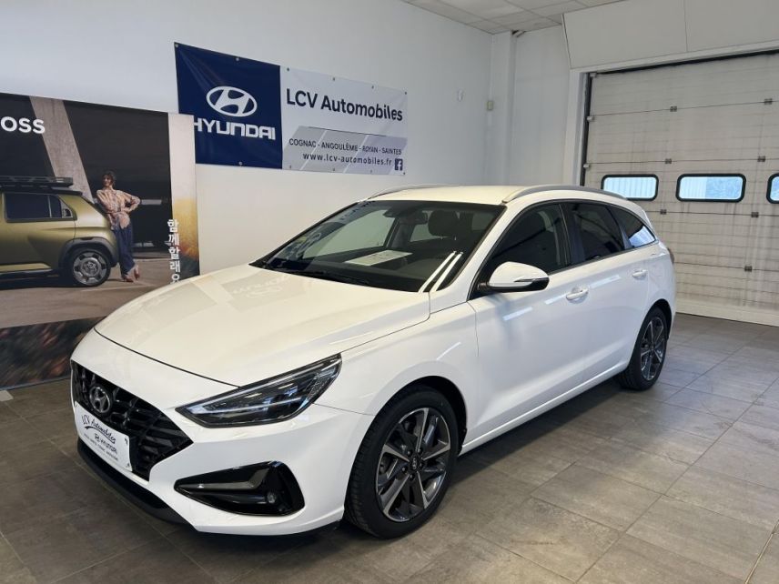 75010 : Hyundai Paris Nord - Goncourt Automobiles - HYUNDAI i30 SW Creative - i30 III - Blanc - Boîte manuelle - Diesel