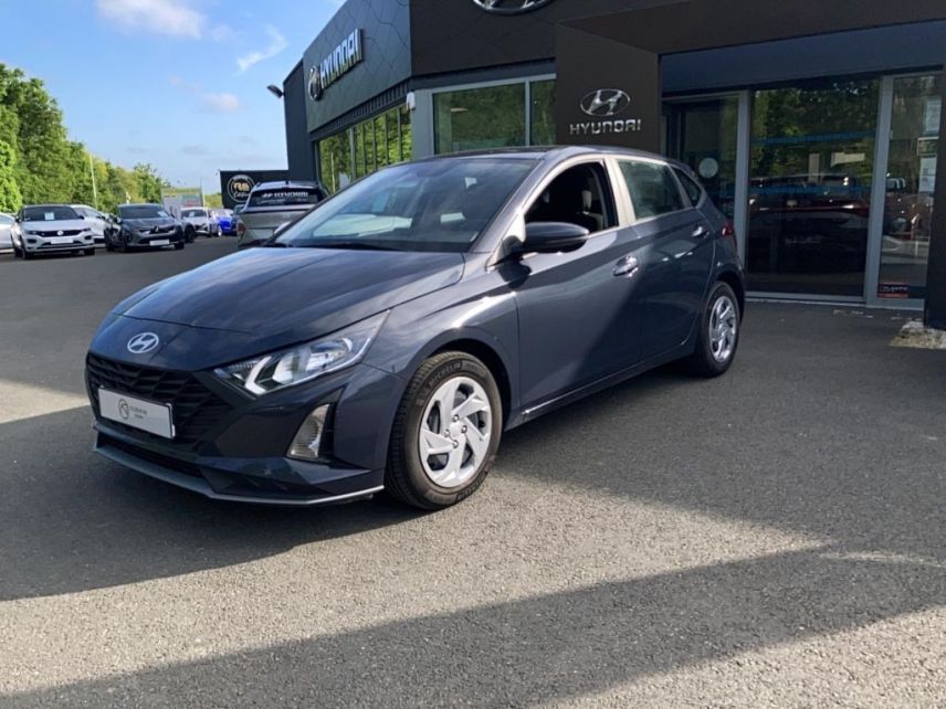 75010 : Hyundai Paris Nord - Goncourt Automobiles - HYUNDAI i20 Initia - i20 III - Gris - Boîte manuelle - Essence sans plomb