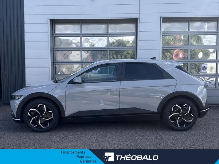 54520 : Hyundai Nancy - Théobald Automobiles - HYUNDAI Ioniq 5 - Ioniq 5 - Cyber Gray Métal - Propulsion - Electrique
