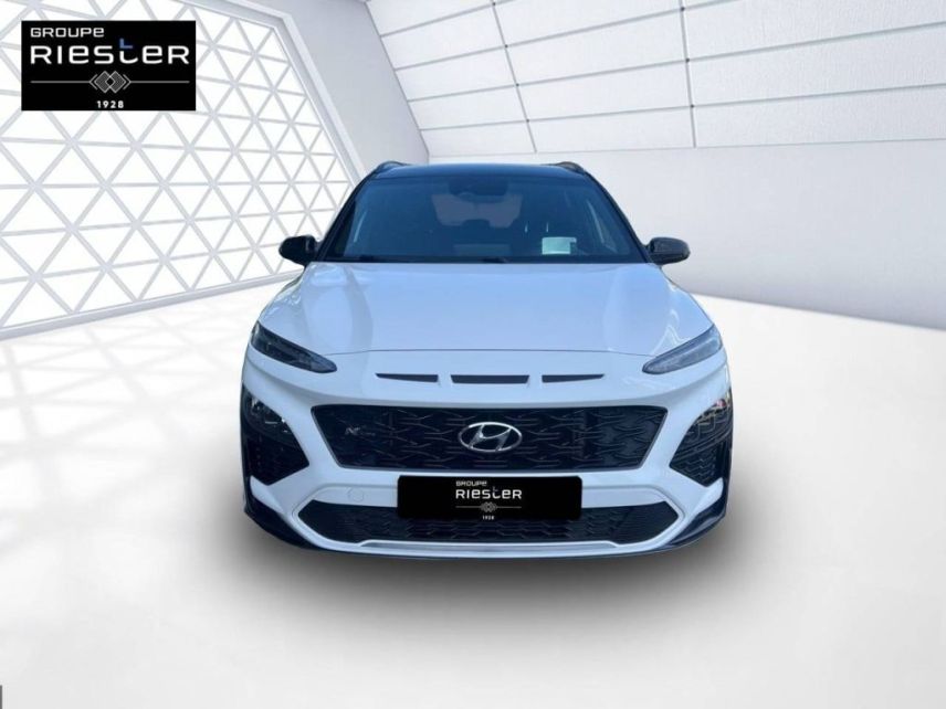 75010 : Hyundai Paris Nord - Goncourt Automobiles - HYUNDAI KONA N Line Creative - KONA - BLANC - Boîte manuelle - Essence sans plomb