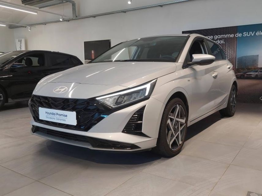 78180 : Hyundai Montigny-le-Bretonneux - Courtois Automobiles - HYUNDAI i20 - i20 - Sleek Silver Métal - Traction - Essence/Micro-Hybride