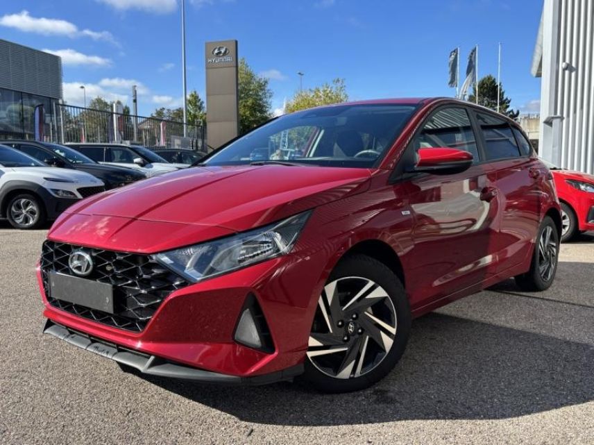 54520 : Hyundai Nancy - Théobald Automobiles - HYUNDAI i20 - i20 - Dragon Red Métal - Traction - Essence/Micro-Hybride