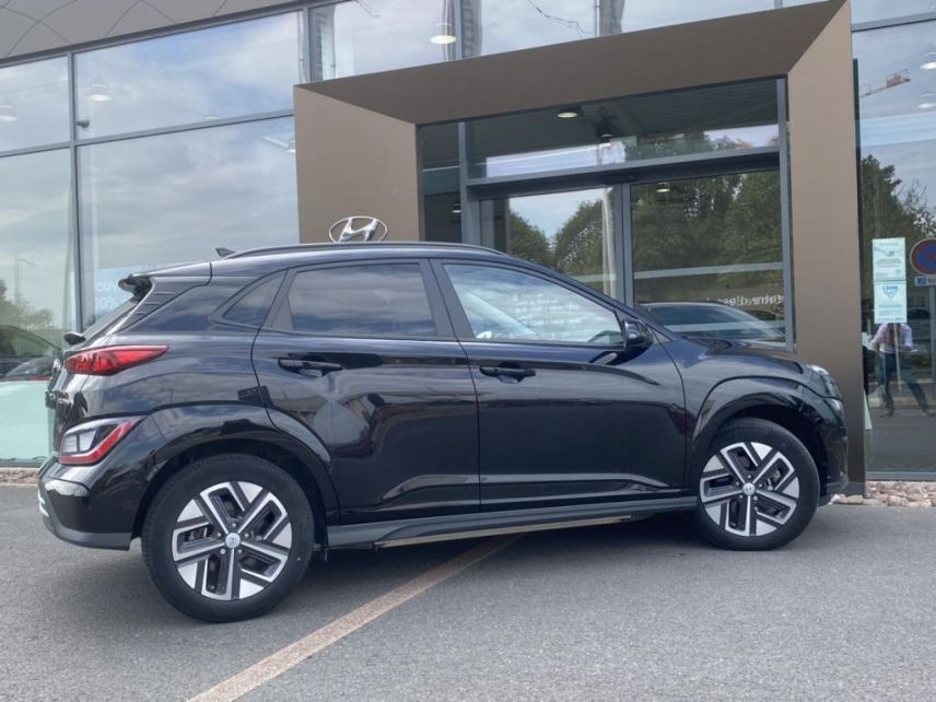 92250 : Hyundai Motor Company - HYUNDAI Kona - Kona - Phantom Black Métal - Traction - Electrique