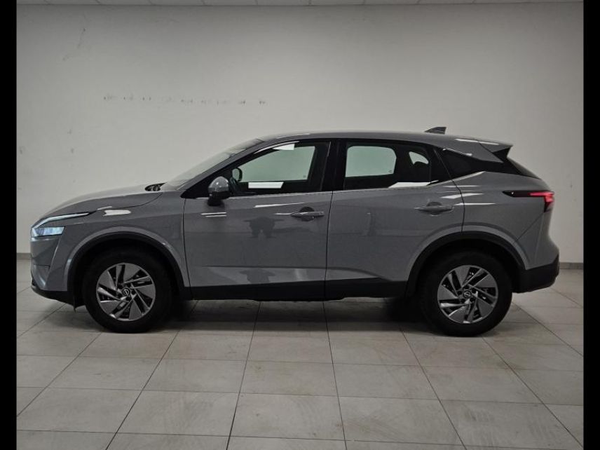 54520 : Hyundai Nancy - Théobald Automobiles - NISSAN Qashqai - Qashqai - Gris Argile (Spéciale) - Traction - Essence/Micro-Hybride