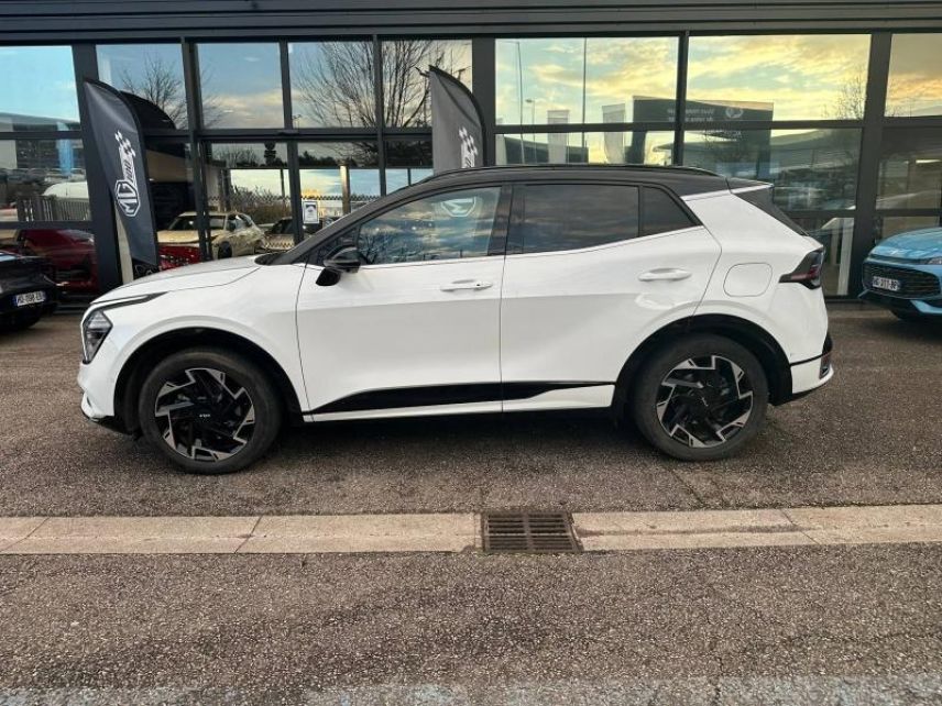 54520 : Hyundai Nancy - Théobald Automobiles - KIA Sportage - Sportage - Blanc Sensation nacré - Transmission intégrale - Hybride rechargeable : Essence/Electrique