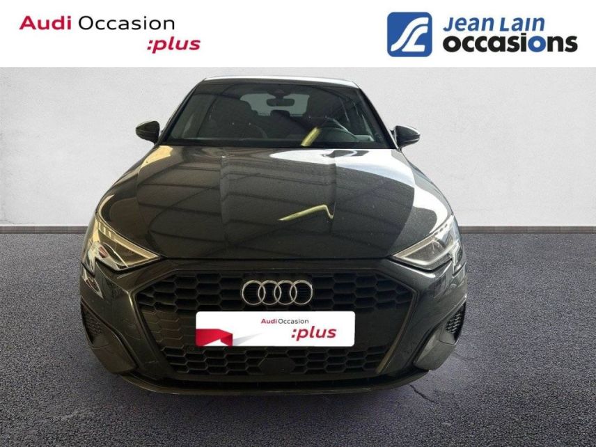 75010 : Hyundai Paris Nord - Goncourt Automobiles - AUDI A3 SPORTBACK Business Executive - A3/S3/RS3 IV - GRIS MANHATTAN METALLISE - Automate sequentiel - Essence / Courant électrique