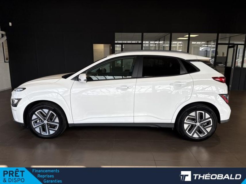54520 : Hyundai Nancy - Théobald Automobiles - HYUNDAI Kona - Kona - Serenity White Métal - Traction - Electrique