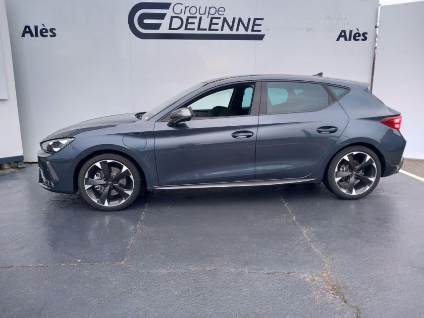 75010 : Hyundai Paris Nord - Goncourt Automobiles - CUPRA LEON V - LEON - Gris - Automate sequentiel - Essence / Courant électrique