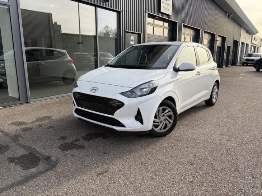 54520 : Hyundai Nancy - Théobald Automobiles - HYUNDAI i10 - i10 - Atlas White - Traction - Essence