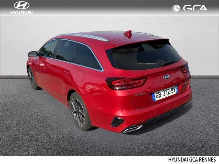 35510 : Hyundai Rennes - GCA - KIA Ceed SW - Ceed SW - Rouge Rubis métallisé - Traction - Essence