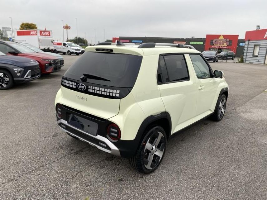 56000 : Hyundai Vannes - Park Lann Automobiles - HYUNDAI Inster - Inster - Buttercream Yellow métal perlé - Traction - Electrique