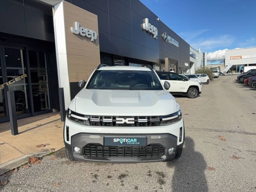 75010 : Hyundai Paris Nord - Goncourt Automobiles - DACIA DUSTER Journey - DUSTER III - BLANC - Boîte manuelle - Essence ou gaz