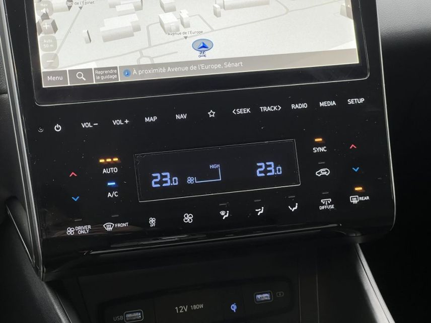 75010 : Hyundai Paris Nord - Goncourt Automobiles - HYUNDAI TUCSON Business - TUCSON IV - Gris - Boîte automatique - Essence / Courant électrique