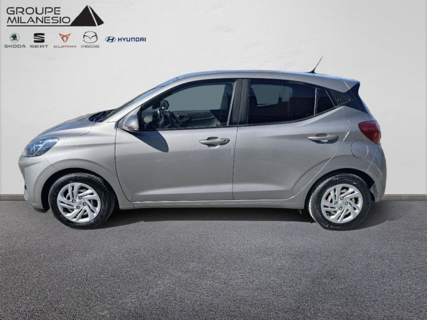 75010 : Hyundai Paris Nord - Goncourt Automobiles - HYUNDAI i10 Creative - i10 (12/2019-05/2023) - Marron - Boîte manuelle - Essence sans plomb