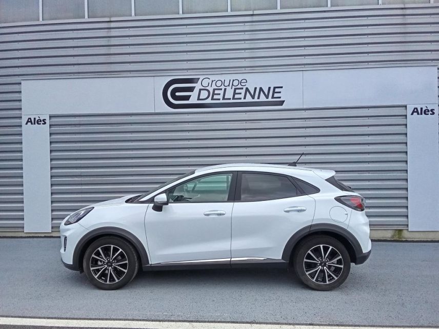 75010 : Hyundai Paris Nord - Goncourt Automobiles - FORD PUMA Titanium - PUMA II - Blanc - Boîte manuelle - Essence sans plomb