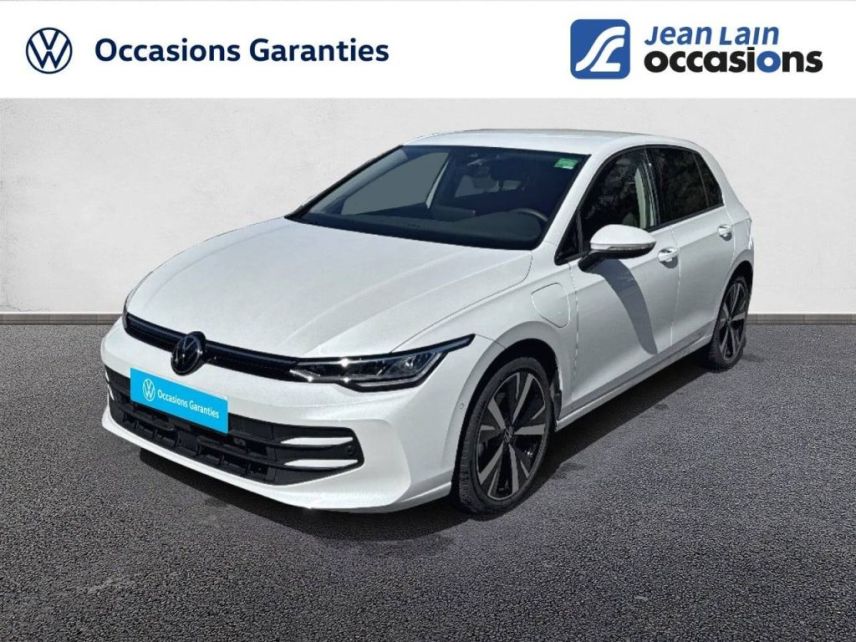 75010 : Hyundai Paris Nord - Goncourt Automobiles - VOLKSWAGEN GOLF VW Edition - GOLF VIII - BLANC ORYX NACRE - Automate sequentiel - Essence / Courant électrique