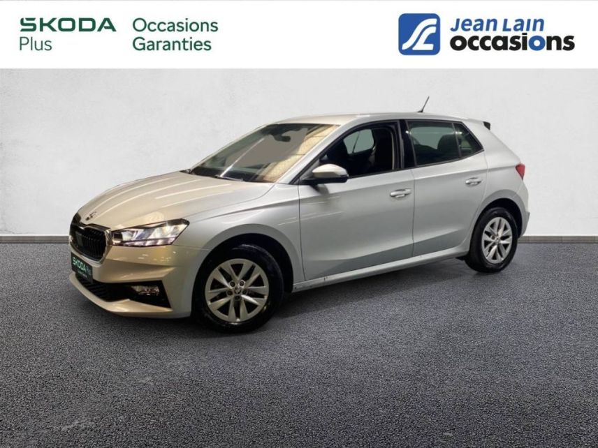 75010 : Hyundai Paris Nord - Goncourt Automobiles - SKODA FABIA Ambition - FABIA IV - GRIS ARGENT - Boîte manuelle - Essence sans plomb