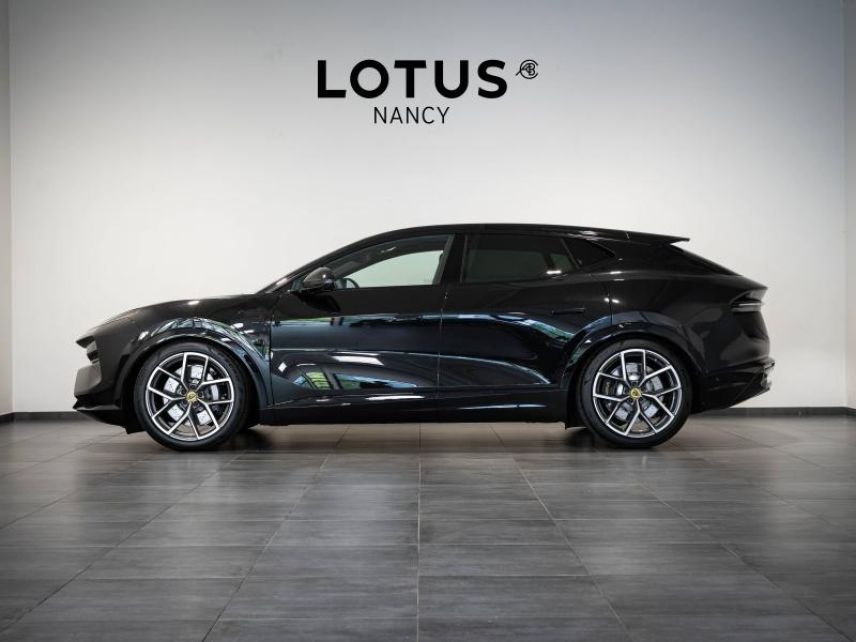 54520 : Hyundai Nancy - Théobald Automobiles - LOTUS Eletre - Eletre - Noir Stellar métallisé - Transmission intégrale - Electrique