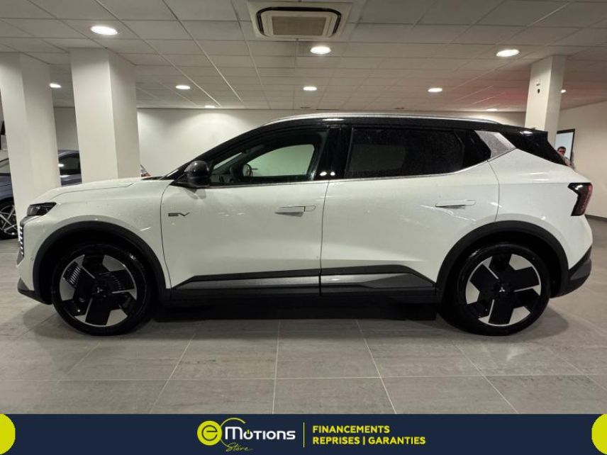 54520 : Hyundai Nancy - Théobald Automobiles - MITSUBISHI Eclipse Cross - Eclipse Cross - Crystal White métallisé bi-ton - Traction - Electrique