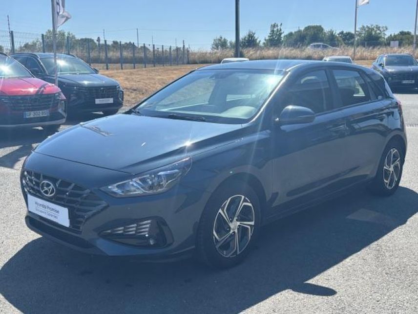 49300 : Hyundai Cholet - Océane Auto - HYUNDAI i30 Business - i30 III - Bleu - Boîte séquentielle - Diesel