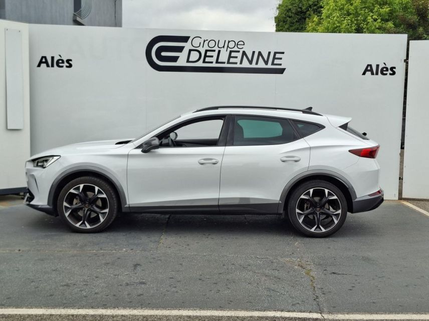 75010 : Hyundai Paris Nord - Goncourt Automobiles - CUPRA FORMENTOR VZ-Line - FORMENTOR - Blanc - Automate sequentiel - Essence sans plomb