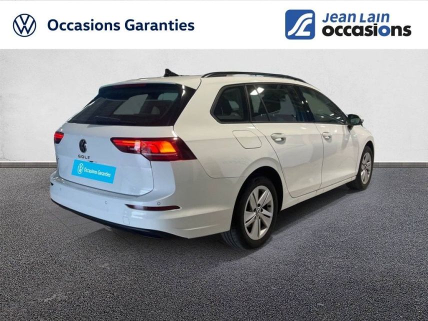 75010 : Hyundai Paris Nord - Goncourt Automobiles - VOLKSWAGEN GOLF SW Life Plus - GOLF VIII - BLANC PUR - Automate sequentiel - Diesel