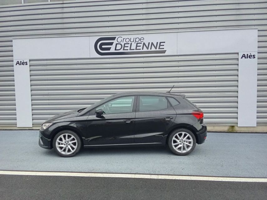 75010 : Hyundai Paris Nord - Goncourt Automobiles - SEAT IBIZA FR - IBIZA V - Noir - Automate sequentiel - Essence sans plomb