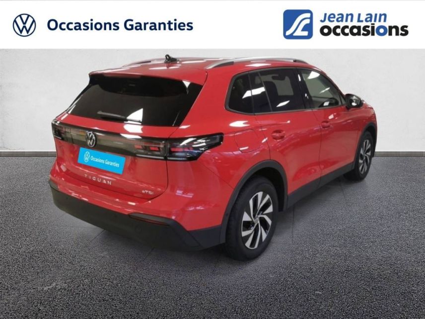 75010 : Hyundai Paris Nord - Goncourt Automobiles - VOLKSWAGEN TIGUAN VW Edition - TIGUAN III - ROUGE PERSIMMON - Automate sequentiel - Essence sans plomb