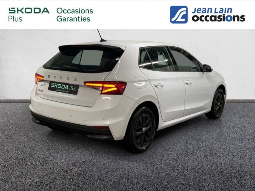 75010 : Hyundai Paris Nord - Goncourt Automobiles - SKODA FABIA Selection - FABIA IV - BLANC LUNE - Boîte manuelle - Essence sans plomb