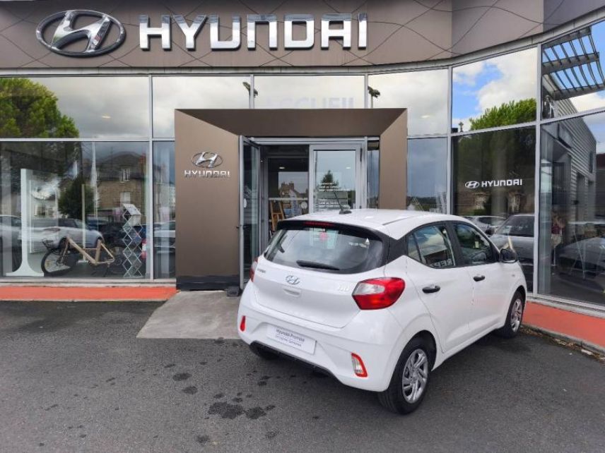 19100 : Hyundai Brive-la-Gaillarde - Garage Pouget - HYUNDAI i10 - i10 - Polar White - Traction - Essence