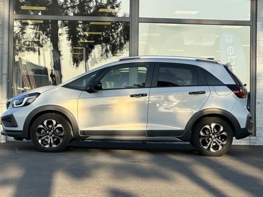 57200 : Hyundai Sarreguemines - Theobald Automobiles - HONDA Jazz - Jazz - Blanc Perle Premium nacré - Traction - Hybride : Essence/Electrique