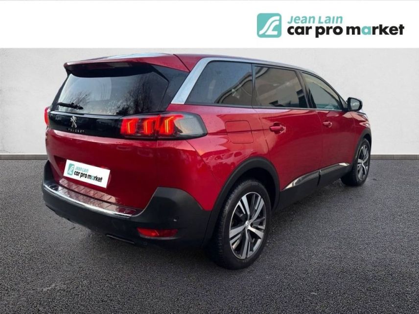 75010 : Hyundai Paris Nord - Goncourt Automobiles - PEUGEOT 5008 Allure - 5008 II - Rouge - Boîte automatique - Diesel