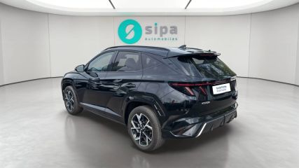 75010 : Hyundai Paris Nord - Goncourt Automobiles - HYUNDAI TUCSON N Line Creative - TUCSON IV - NOIR - Boîte automatique - Essence / Courant électrique