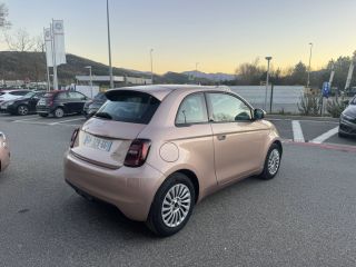75010 : Hyundai Paris Nord - Goncourt Automobiles - FIAT 500e BERLINE MY22 SERIE 1 STEP 2 Action Plus - 500 III ELECTRIQUE - Rouge - Automate à fonct. Continu - Courant électrique