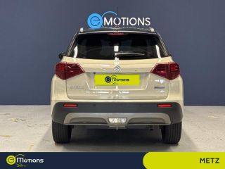 54520 : Hyundai Nancy - Théobald Automobiles - SUZUKI Vitara - Vitara - So'Color Savanna Ivory/Black métal - Traction - Hybride : Essence/Electrique