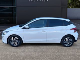 75010 : Hyundai Paris Nord - Goncourt Automobiles - HYUNDAI i20 Intuitive - i20 III - Blanc - Automate sequentiel - Essence sans plomb