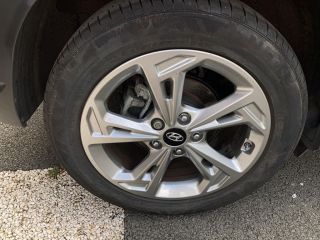 49070 : Hyundai Angers - Oceane Automobiles - HYUNDAI KONA Intuitive - KONA - Rouge - Boîte manuelle - Essence sans plomb