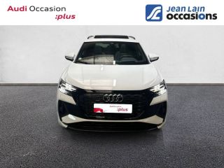 75010 : Hyundai Paris Nord - Goncourt Automobiles - AUDI Q4 E-TRON S line - Q4 E-TRON - BLANC GLACIER METALLISE - Automate à fonct. Continu - Courant électrique