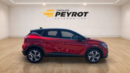 75010 : Hyundai Paris Nord - Goncourt Automobiles - RENAULT CAPTUR R.S. Line - CAPTUR II - ROUGE NNP + NOIR GNE - Boîte hybride multimode - Essence / Courant électrique