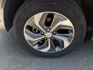 49070 : Hyundai Angers - Oceane Automobiles - HYUNDAI KONA HYBRID Intuitive - KONA - Gris - Automate sequentiel - Essence / Courant électrique