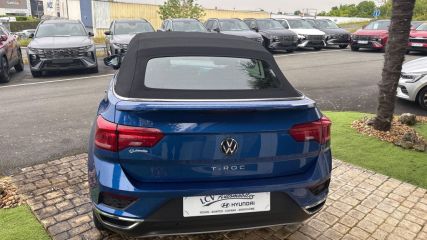 75010 : Hyundai Paris Nord - Goncourt Automobiles - VOLKSWAGEN T-ROC CABRIOLET Style - T-ROC - Bleu - Automate sequentiel - Essence sans plomb