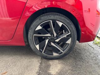 78310 : Hyundai Coignières - Socohy | Groupe Rabot - PEUGEOT 308 - 308 - Rouge Elixir (S) - Traction - Diesel