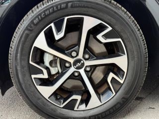 14112 : Hyundai Caen - Trajectoire Automobiles - KIA Sportage - Sportage - Noir Basalte métallisé - Traction - Hybride : Essence/Electrique