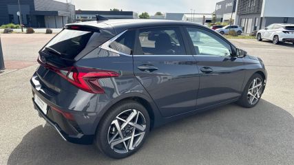 75010 : Hyundai Paris Nord - Goncourt Automobiles - HYUNDAI i20 Creative - i20 III - Gris - Boîte manuelle - Essence sans plomb