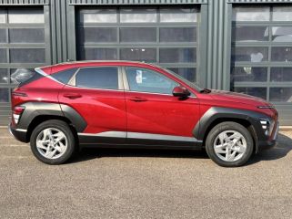 54520 : Hyundai Nancy - Théobald Automobiles - HYUNDAI Kona - Kona - Ultimate Red métallisé - Traction - Essence