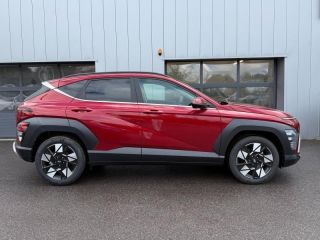 54520 : Hyundai Nancy - Théobald Automobiles - HYUNDAI Kona - Kona - Ultimate Red métallisé - Traction - Hybride : Essence/Electrique