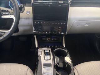 83130 : Hyundai Toulon - Autodif SAS - Groupe BALDASSARI - HYUNDAI TUCSON Executive - TUCSON IV - Bleu - Boîte automatique - Essence / Courant électrique